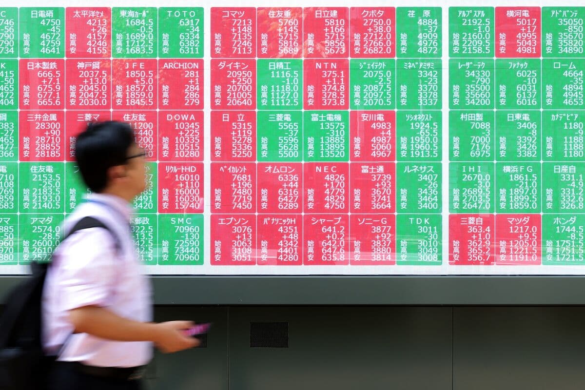 Asia's Busiest Earnings Week Puts AI Boom in Focus After Selloff