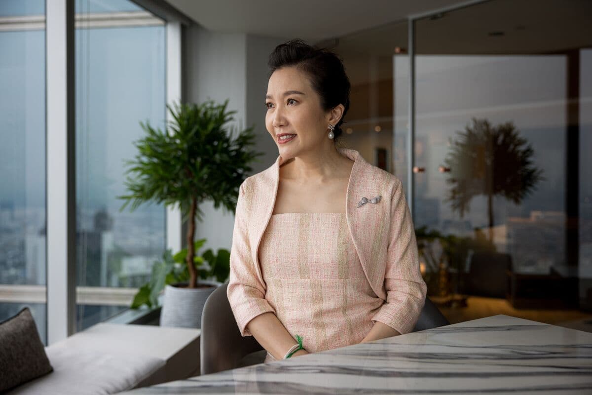 Billionaire Charoen's Asset World Targets $1 Billion REIT IPO