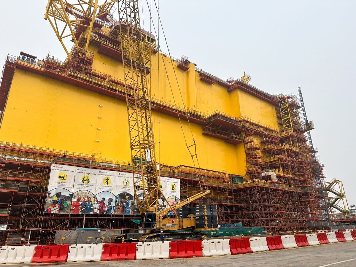 Singapore Yards Chase Profit From Europe's Offshore Wind Push